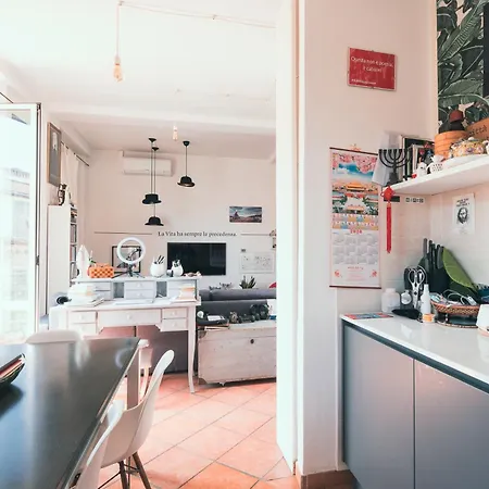 Attico Dei Poeti ラ・スペツィア