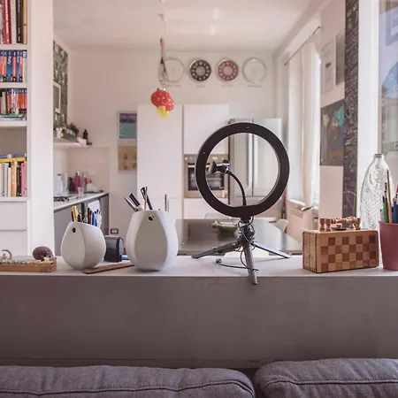 アパート Attico Dei Poeti ラ・スペツィア